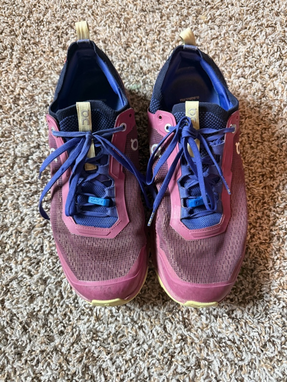 ⚡️On Running Men's CloudUltra Sneaker - Burgundy with Purple and Lime Accents - Picture 2 of 8